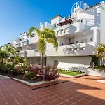 2051-New 3 Bedrooms On Golf